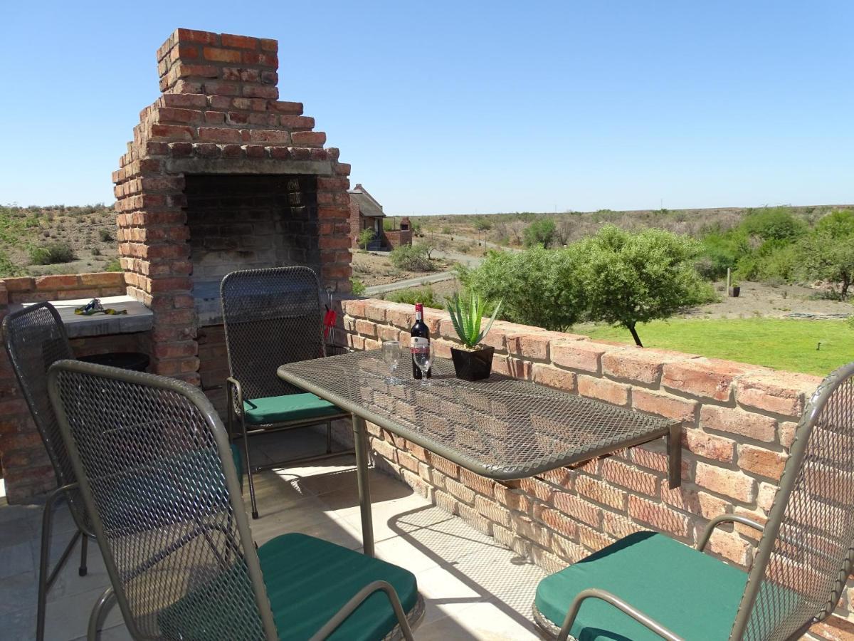 Teri-Lemveli Lodge Beaufort West Luaran gambar