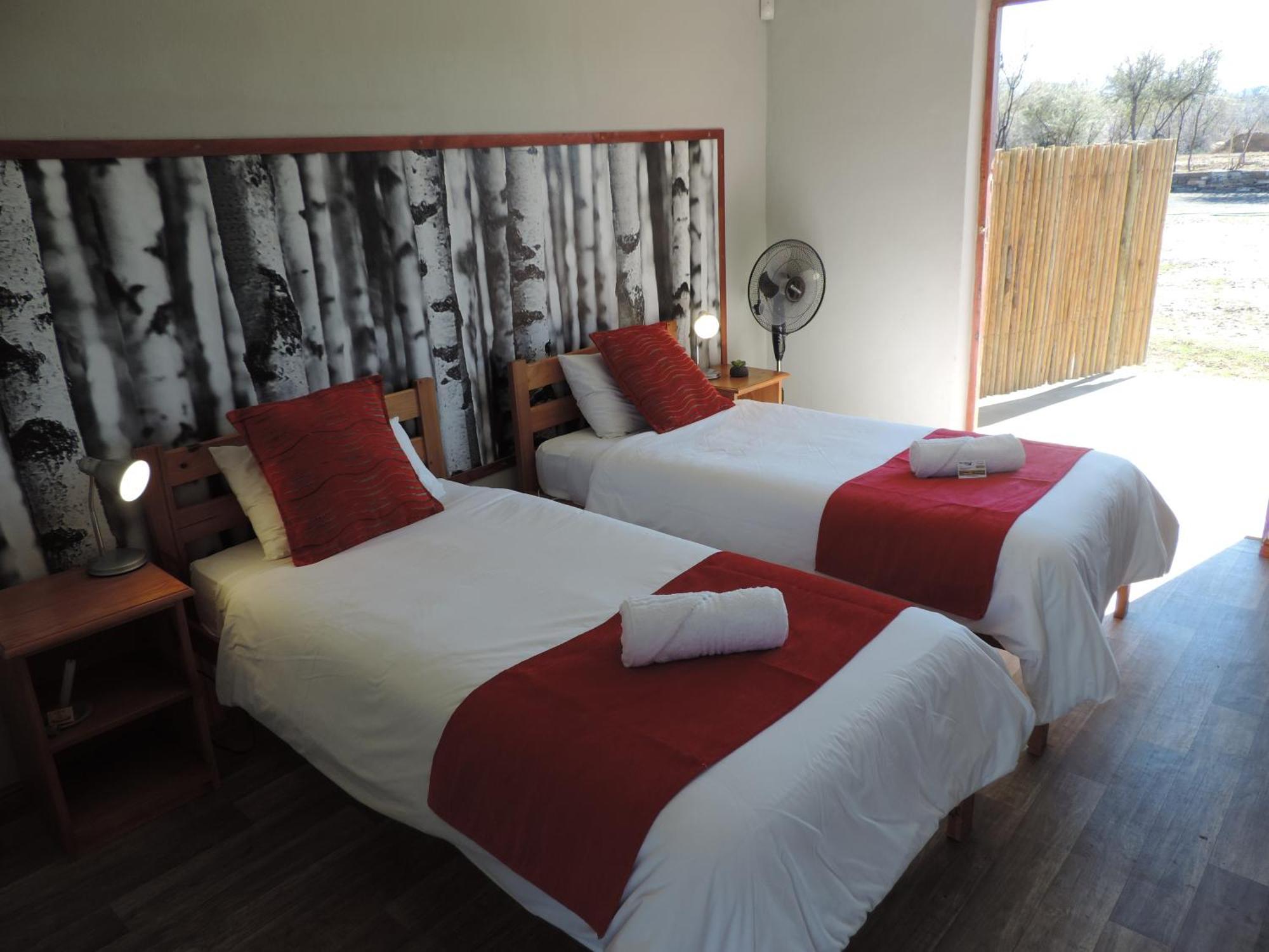 Teri-Lemveli Lodge Beaufort West Luaran gambar