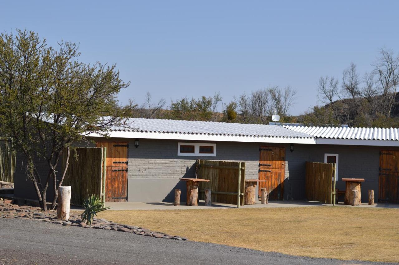 Teri-Lemveli Lodge Beaufort West Luaran gambar