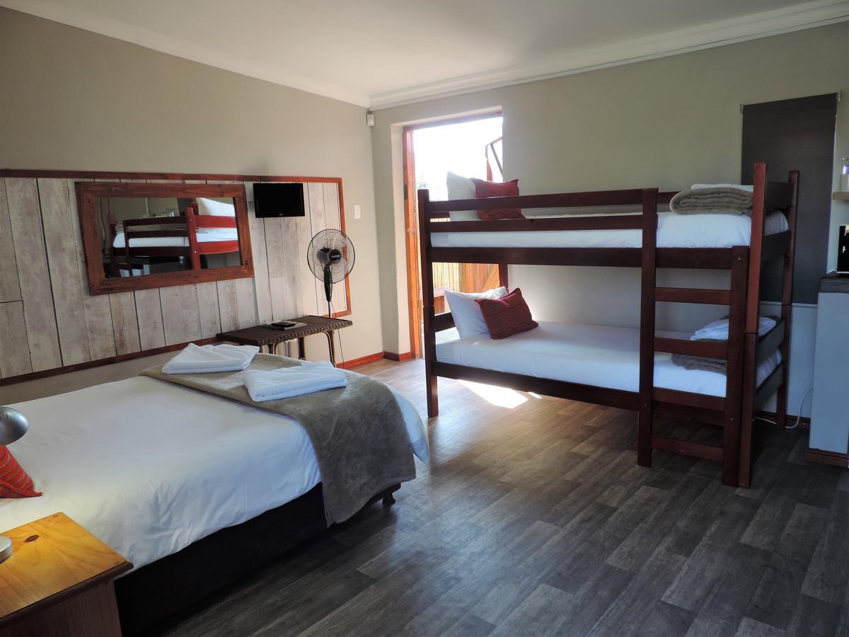 Teri-Lemveli Lodge Beaufort West Luaran gambar