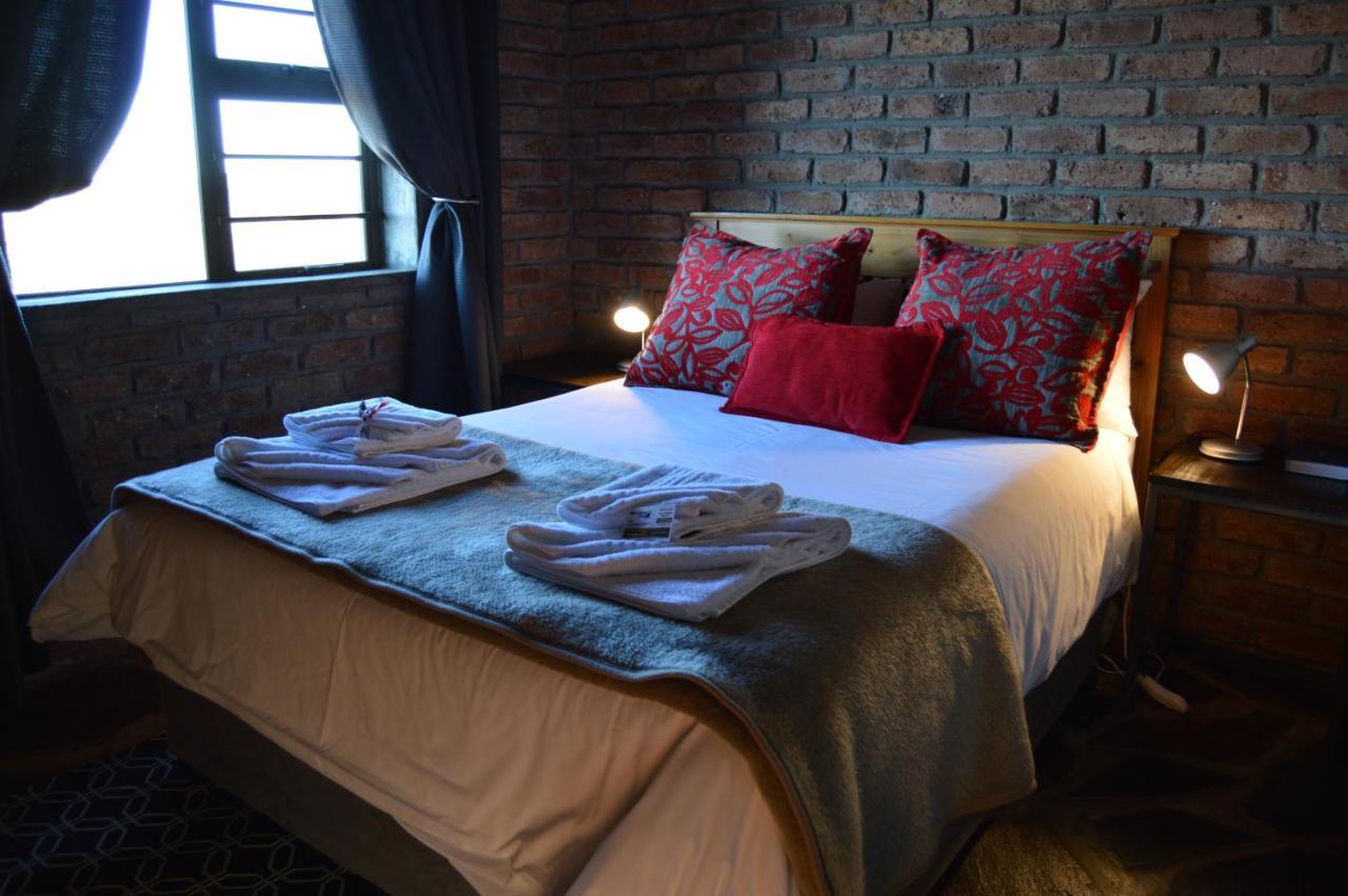 Teri-Lemveli Lodge Beaufort West Luaran gambar